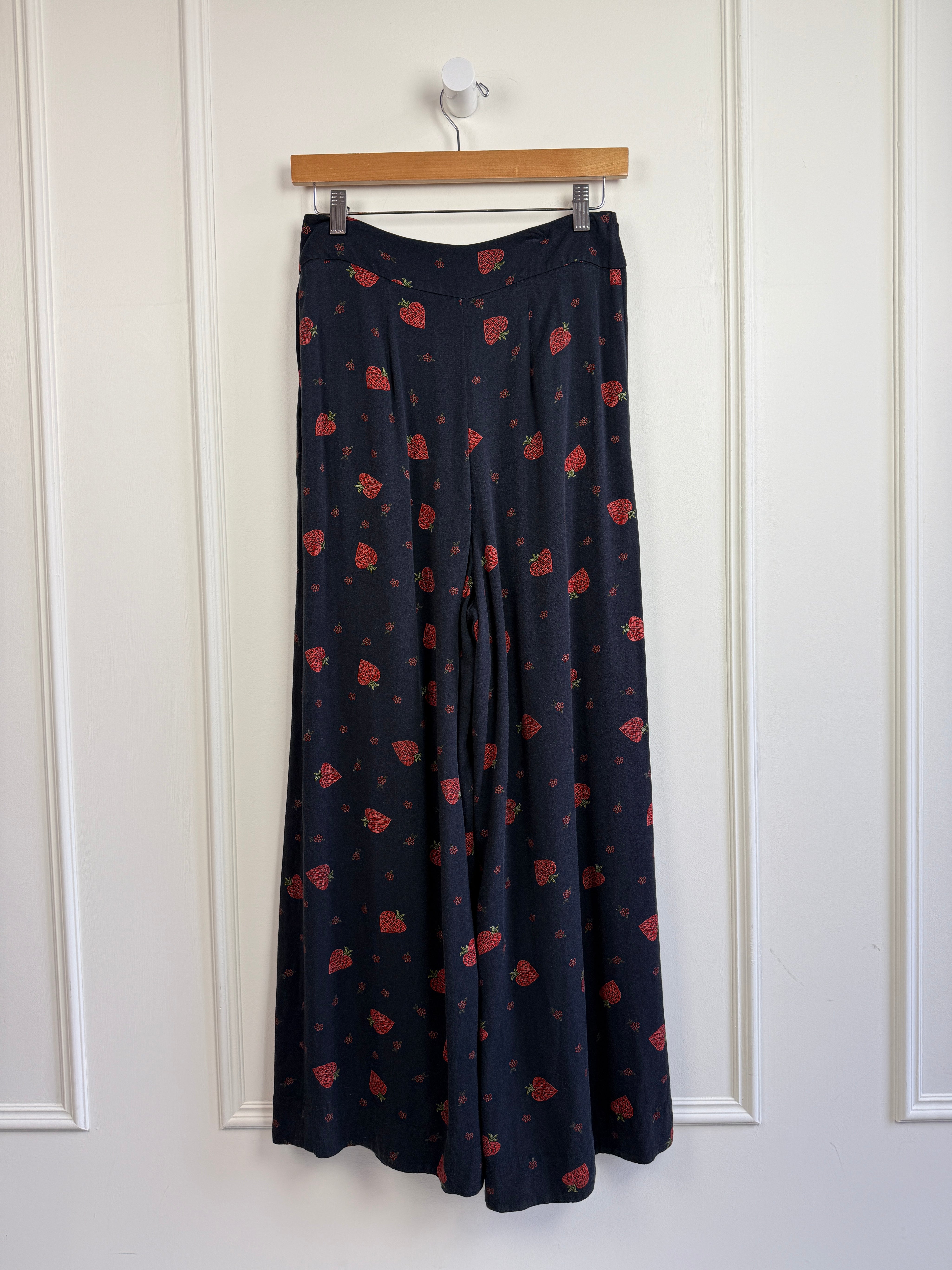 Farm Rio Strawberry Trousers (S)