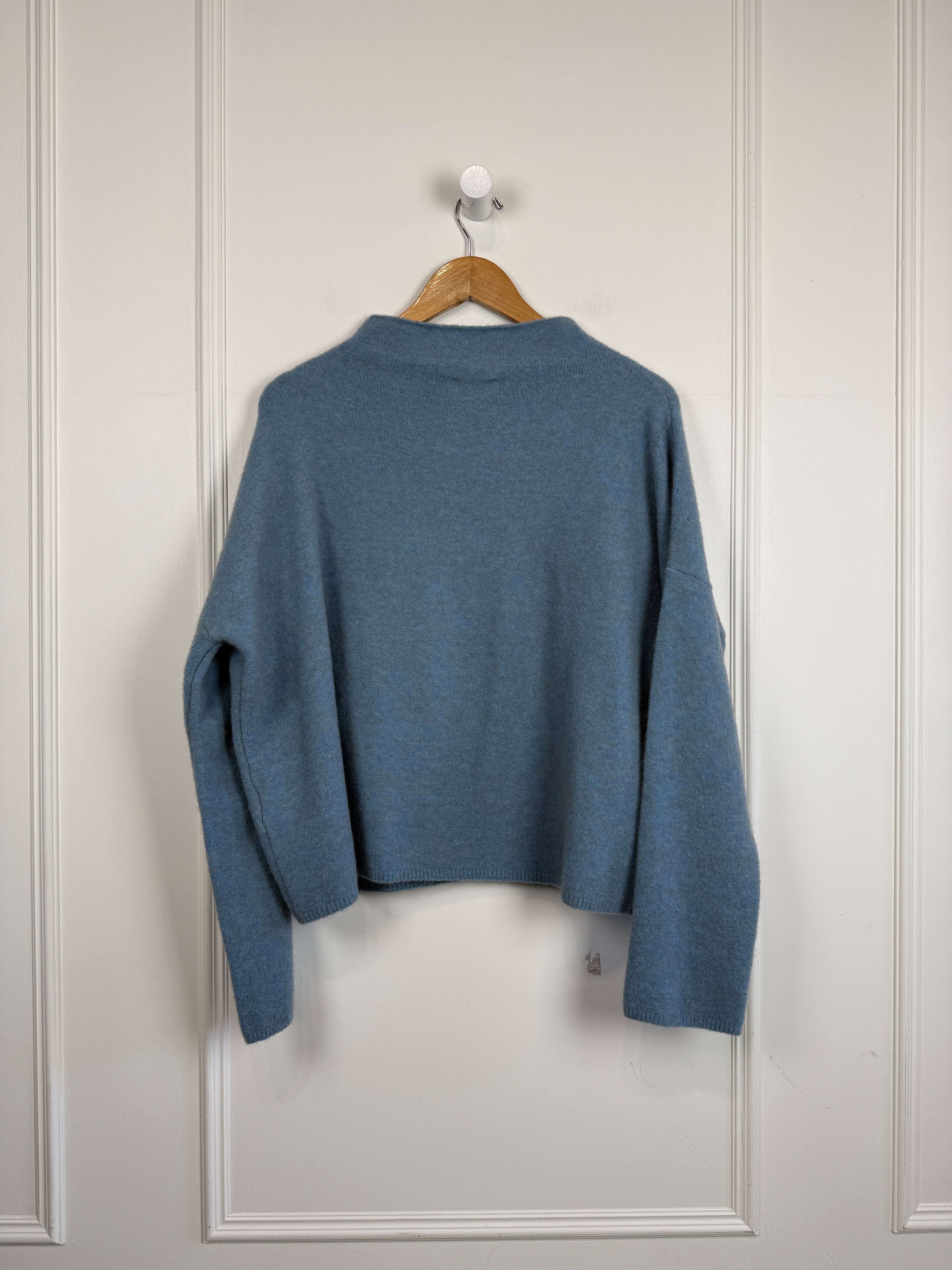 Filippa K Blue Cropped Sweater (M)