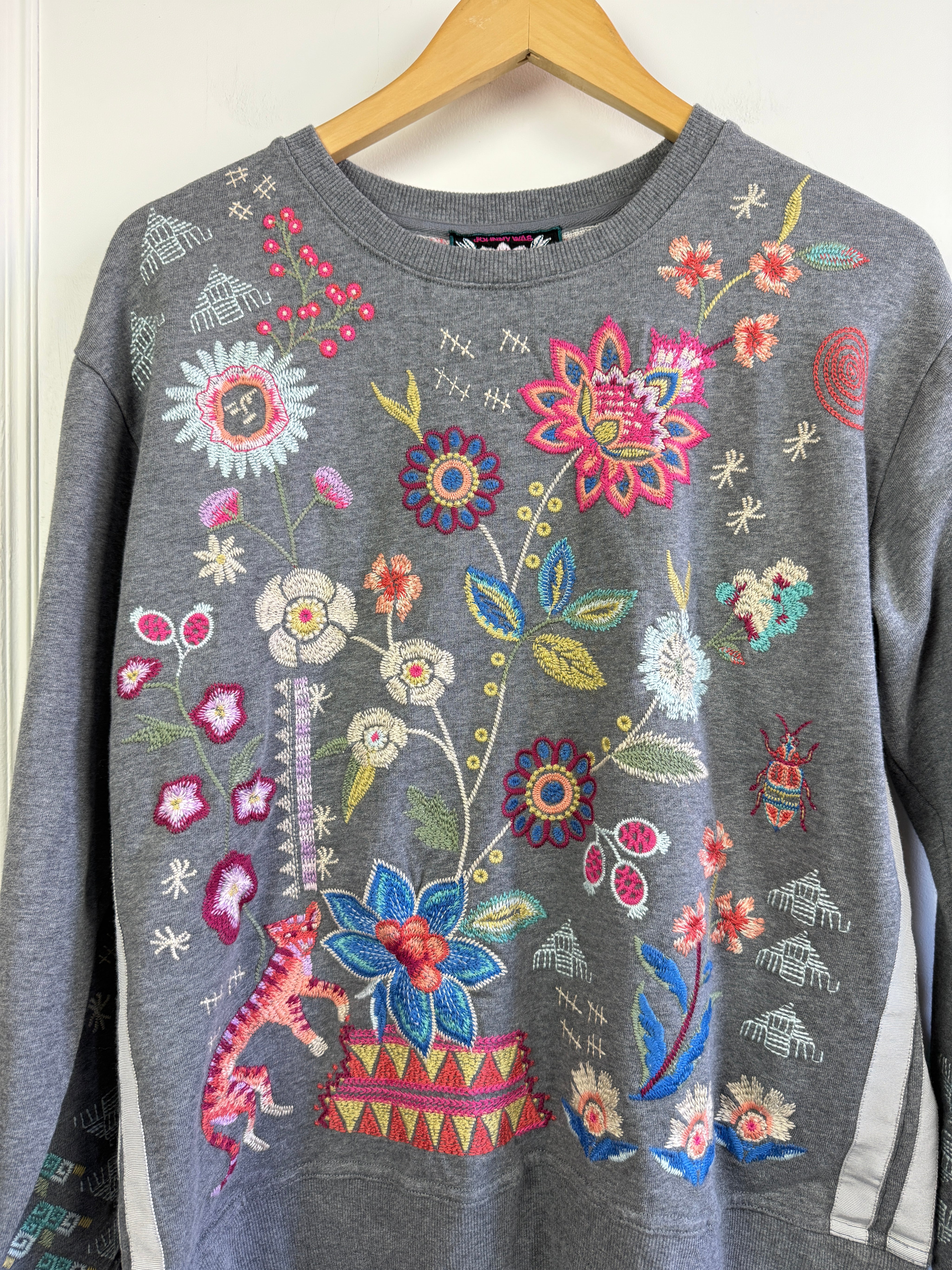 Johnny Was Floral Sweatshirt (M)
