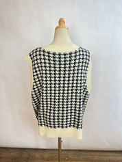 Double Zero Sweater Vest (L)