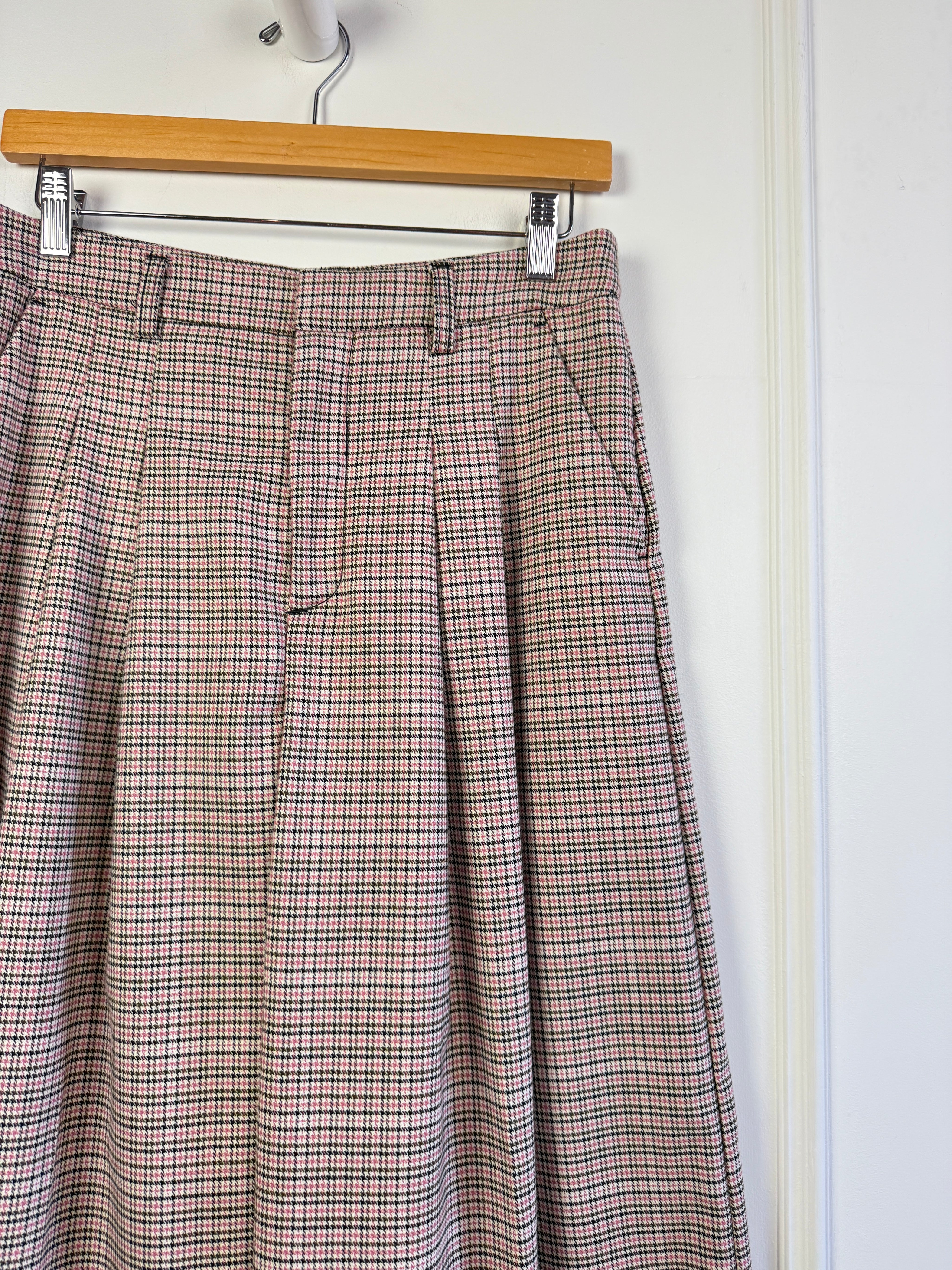 Maeve by Anthropologie Houndstooth Trousers (4/27)