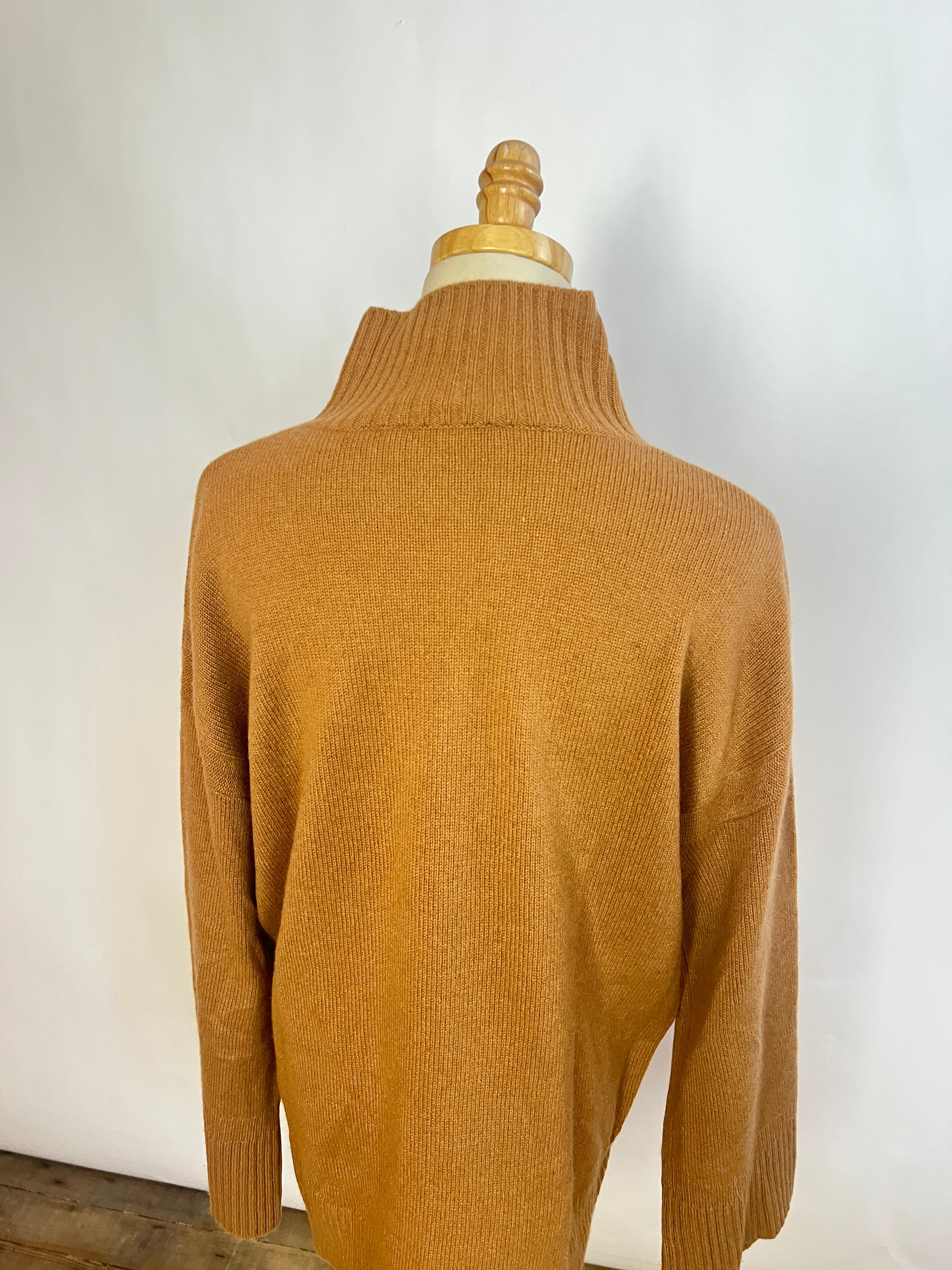 Frame Cashmere Turtleneck (M)