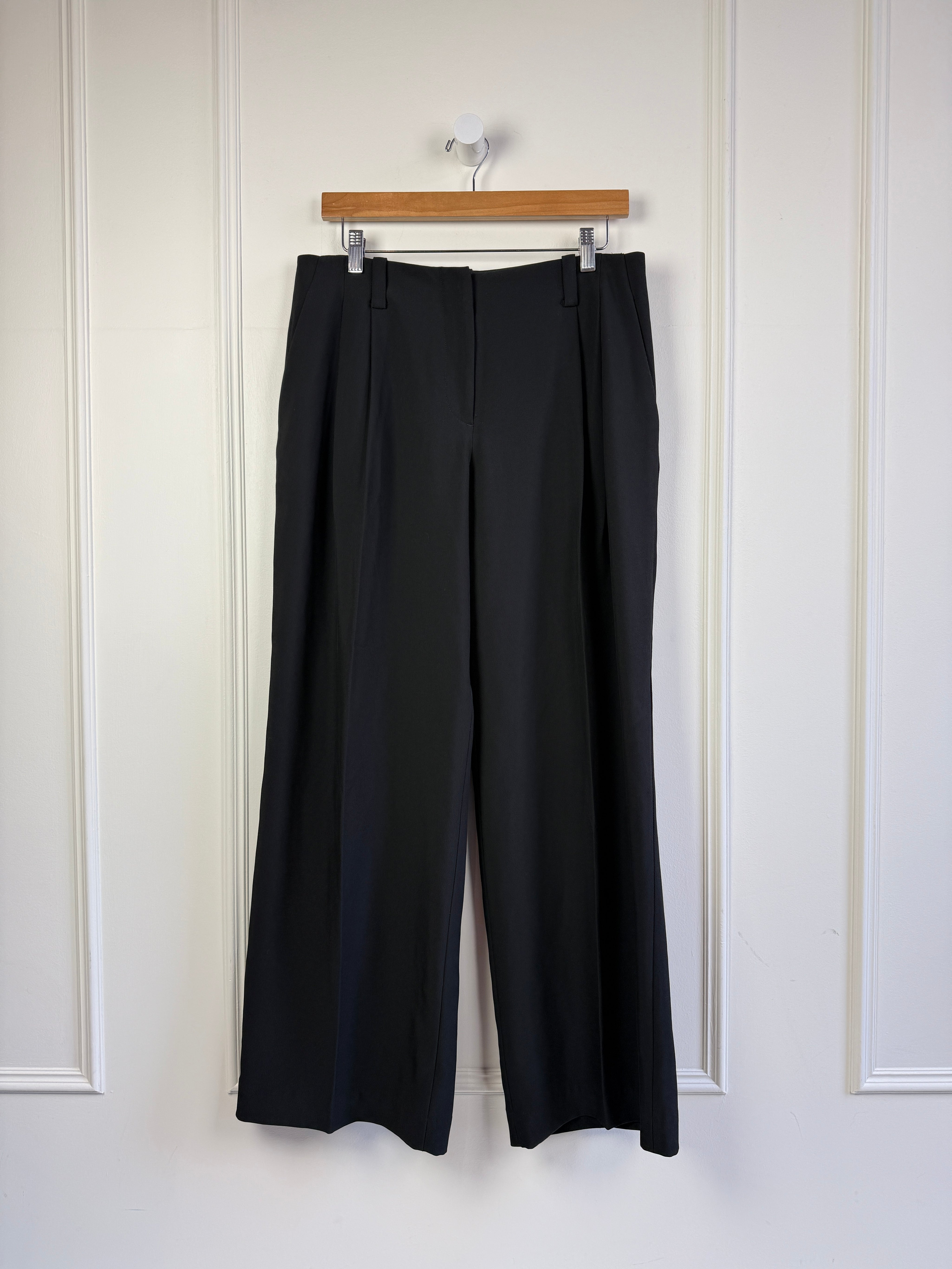 &Other Stories Black Low Rise Trousers (8/29)