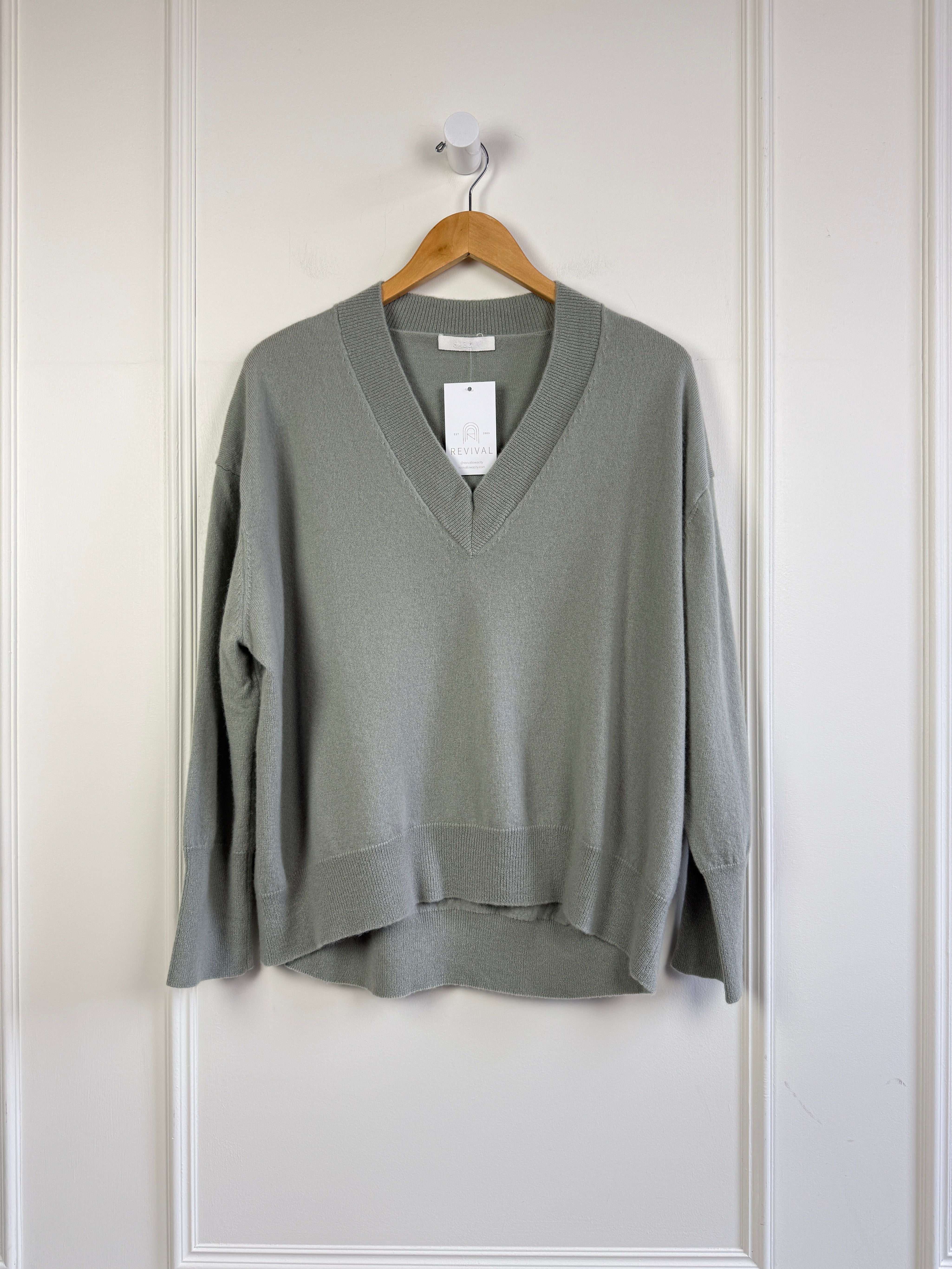 Sablyn Mint Green V Neck Cashmere (XS)