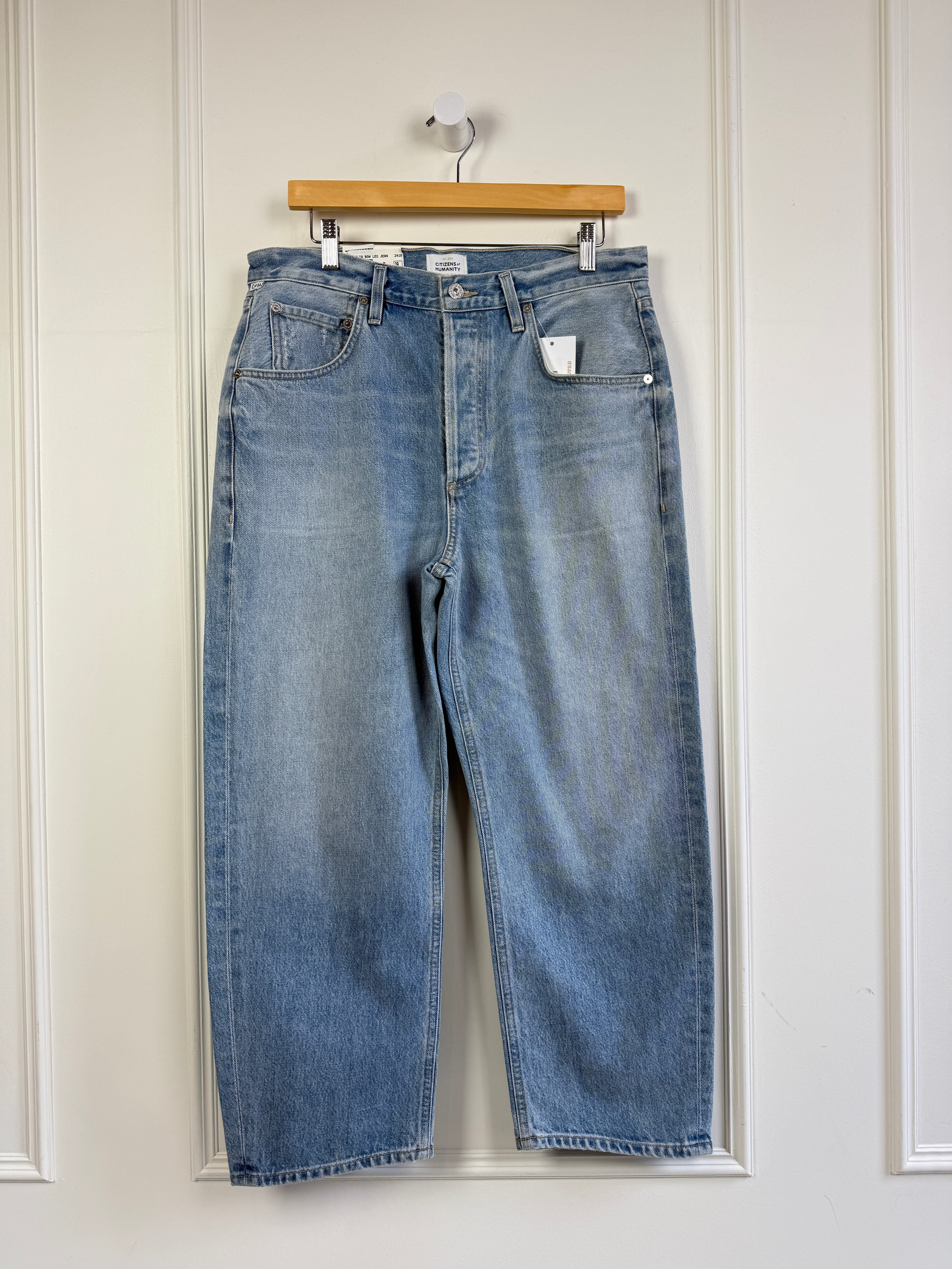 Citizens of Humanity Dahlie Bow Leg Jean (8/29)