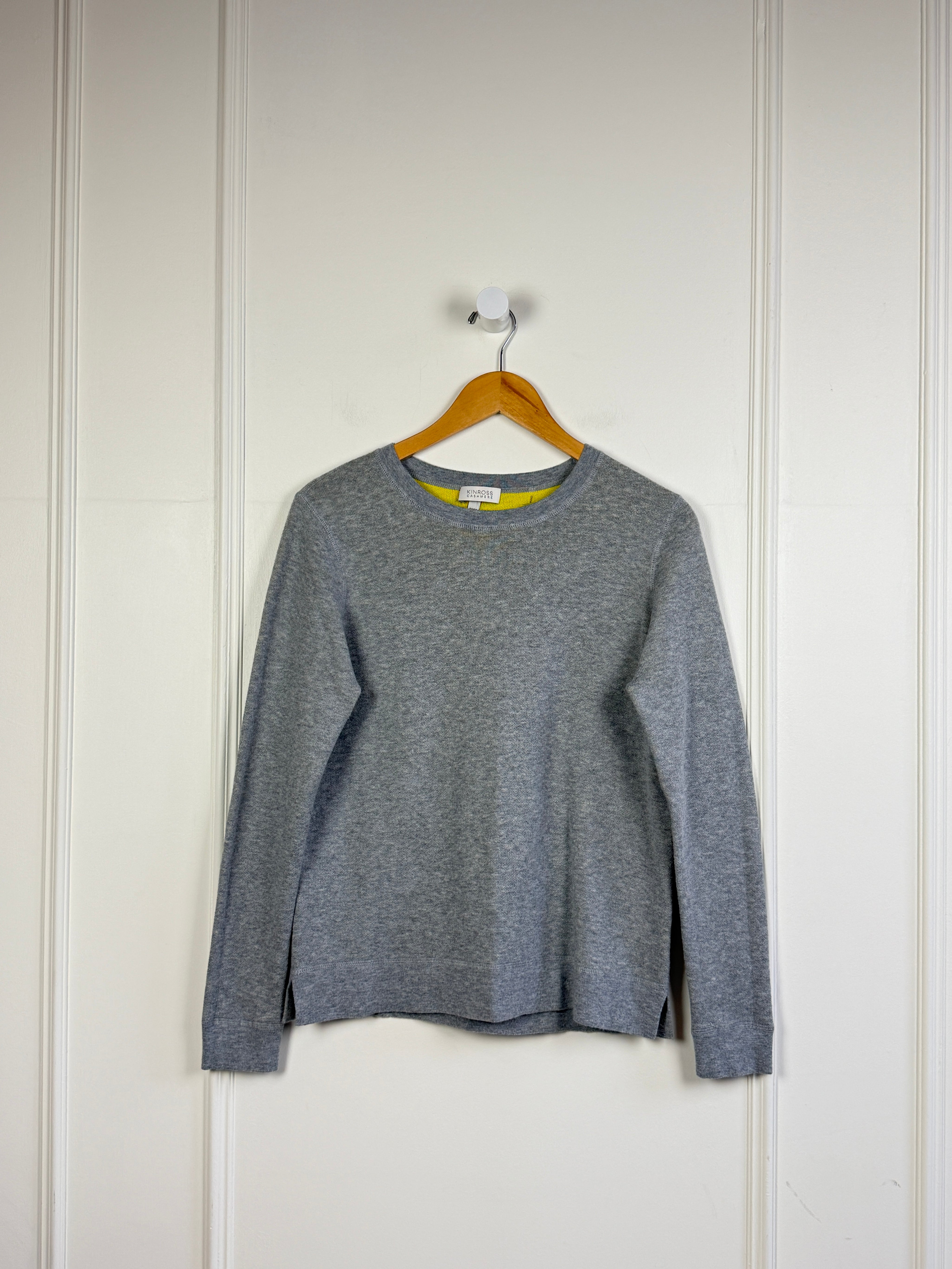 Kinross Grey Sweater (M)