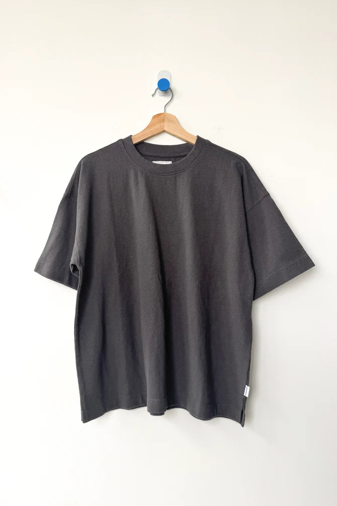 Le Bon Shoppe - Jayden Tee | Dark Slate