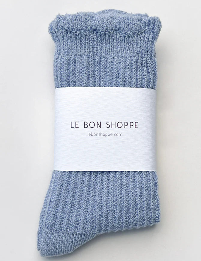 LINENSCALLOPSOCKS_PALEBLUE-BB.webp