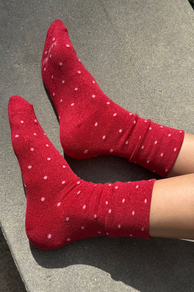 Le Bon Shoppe - Lurex Patterned Sneaker Socks | Red/Pink