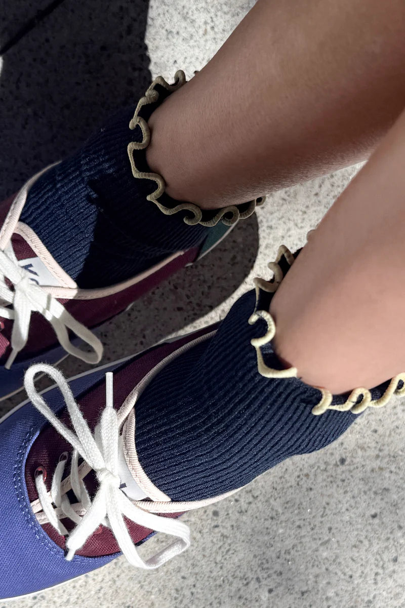 Le Bon Shoppe - The Petite Ruffled Hugger Crew Socks | Navy/Butter