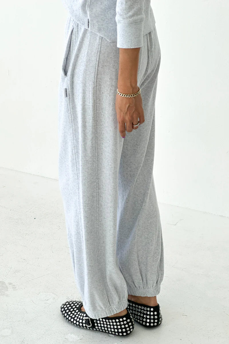 Le Bon Shoppe - Pointelle Balloon Pants | Icy Grey