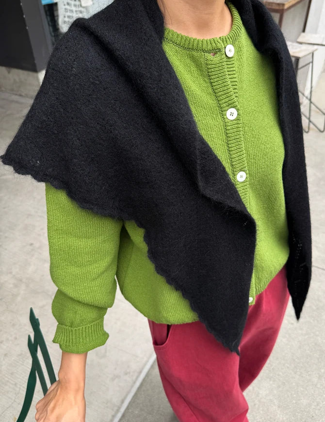 PointelleMohairShawl_Onyx_1.webp