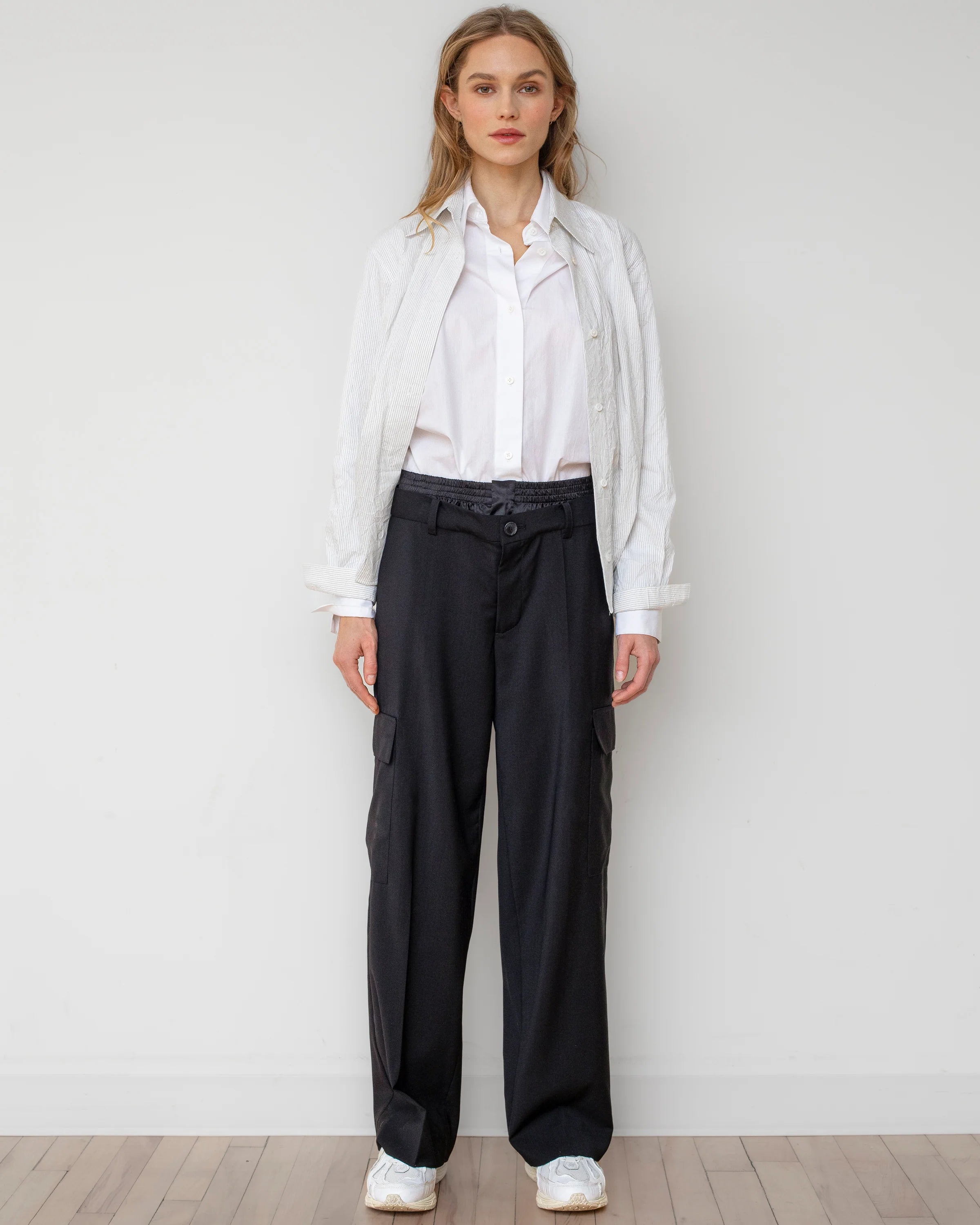 WE-AR4 Navy Break Pant (M)