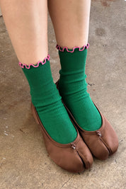 Le Bon Shoppe - Ruffled Modla Socks | Spinach / Pink Edge