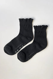 Le Bon Shoppe - Ruffled Hugger Crew Socks | Black