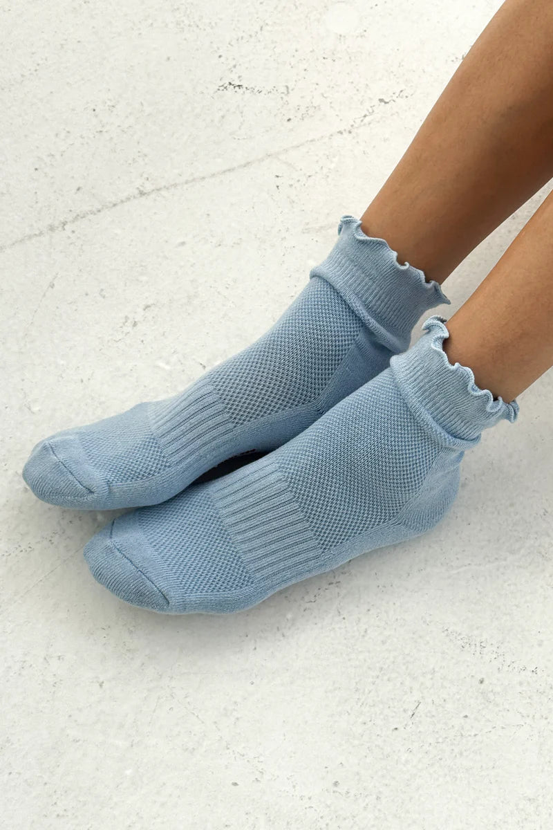 Le Bon Shoppe - Ruffled Hugger Crew Socks | Periwinkle