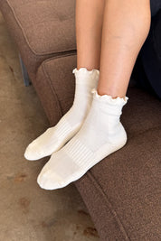 Le Bon Shoppe - Ruffled Hugger Crew Socks | Vanilla