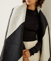 Proenza Schouler Colorblock Cashmere Blanket Cape In Off White / Black (OS)
