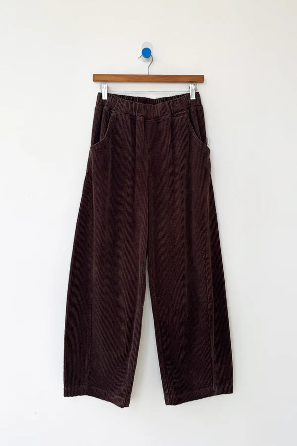 Le Bon Shoppe - Soft Corduroy Arc Pants | Brown