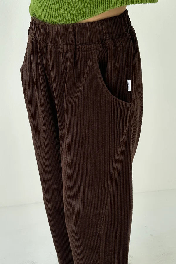 Le Bon Shoppe - Soft Corduroy Arc Pants | Brown