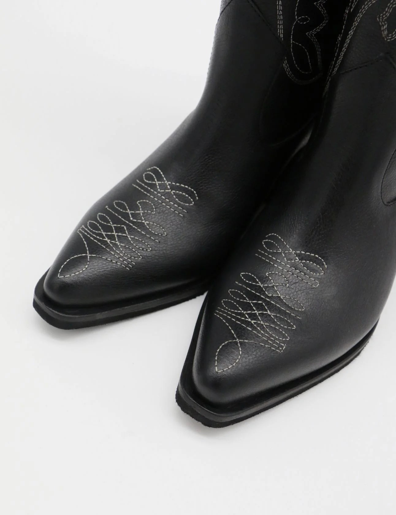 Stivali New York - Unstoppable Western Cowboy Boots | Black Leather