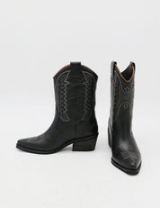 Stivali New York - Unstoppable Western Cowboy Boots | Black Leather