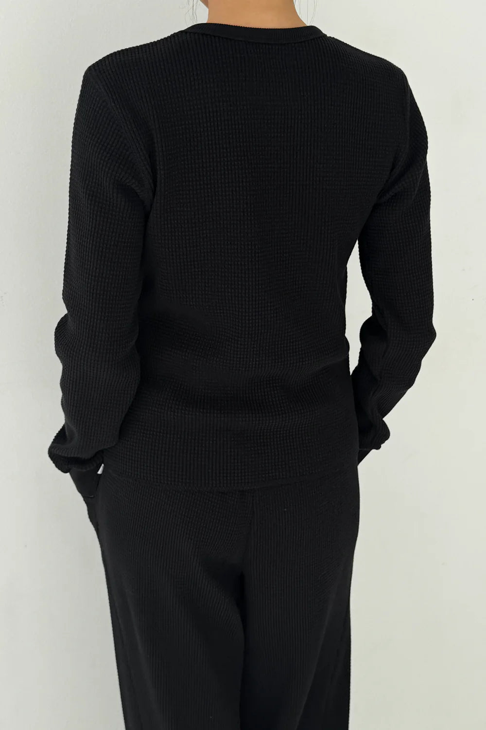 Le Bon Shoppe - Waffle Fundamental Tee | Black