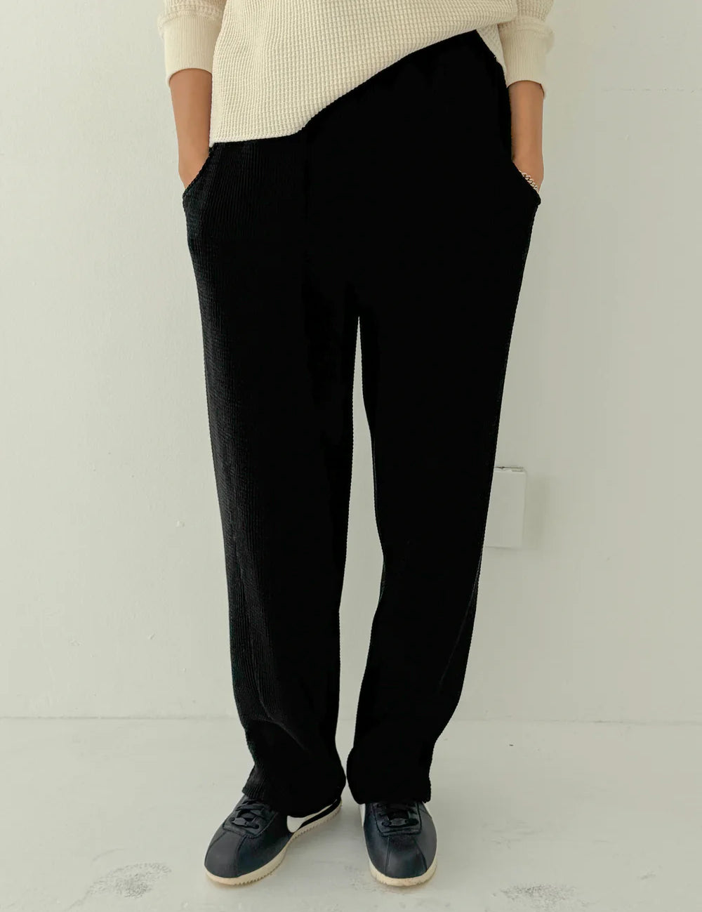 WaffleLoPants_TBlack_1.webp