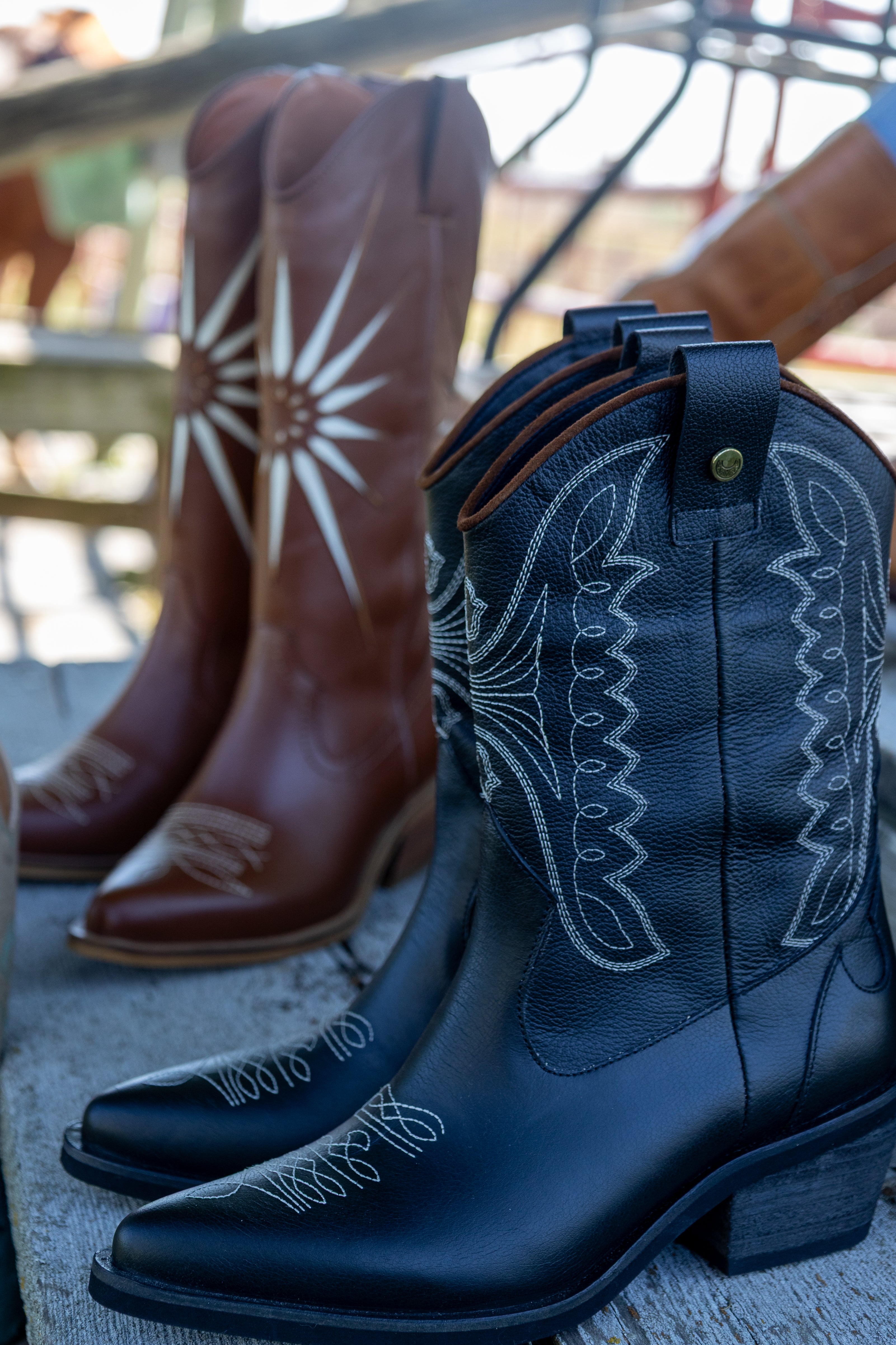Stivali New York - Unstoppable Western Cowboy Boots | Black Leather