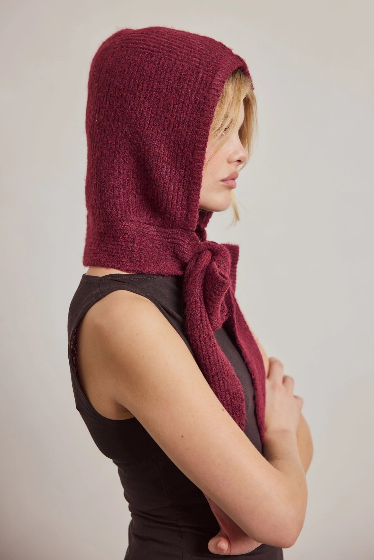 Arctic Fox & Co. - The Bonnet | Dark Cherry