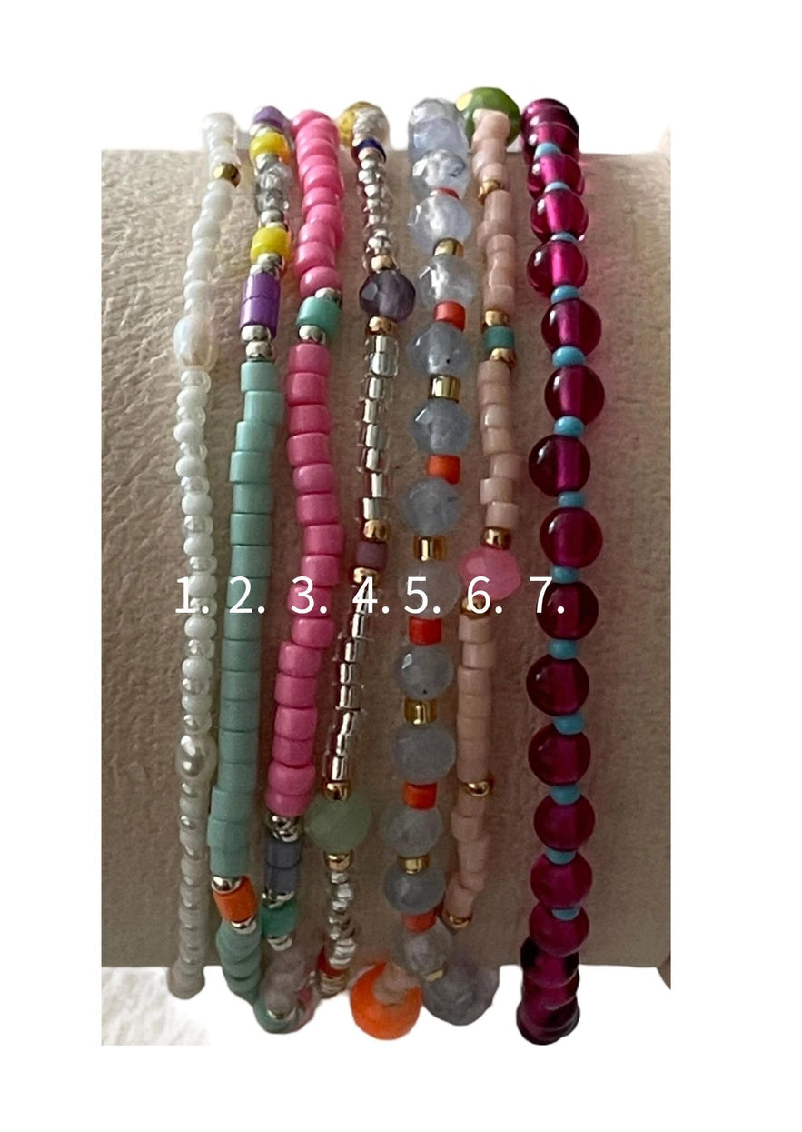 CÉLAÉL - Delicate Seed Bead Stretch Bracelet