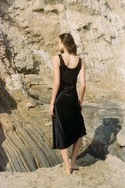 a.ren - Sienna Satin Maxi Dress | Black