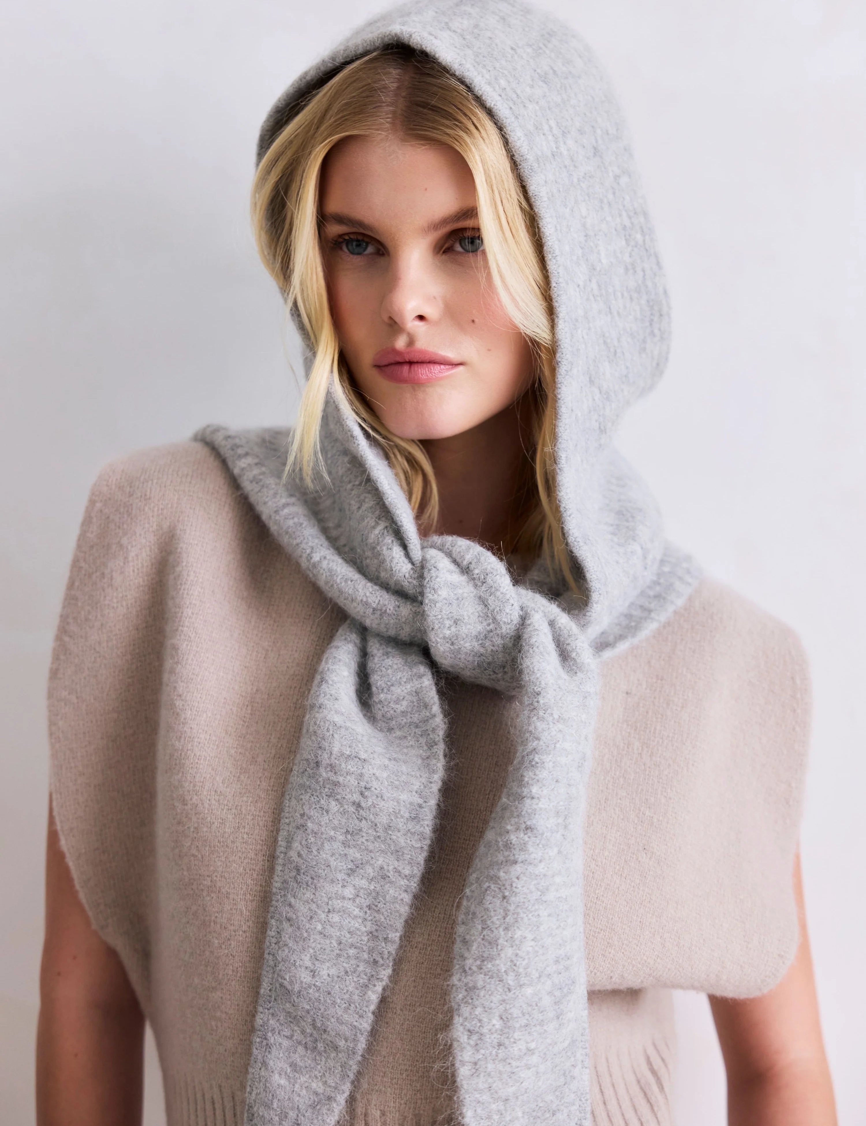 arctic-fox-alpaca-wool-hooded-scarf-grey-autumn-winter-25-m5.webp