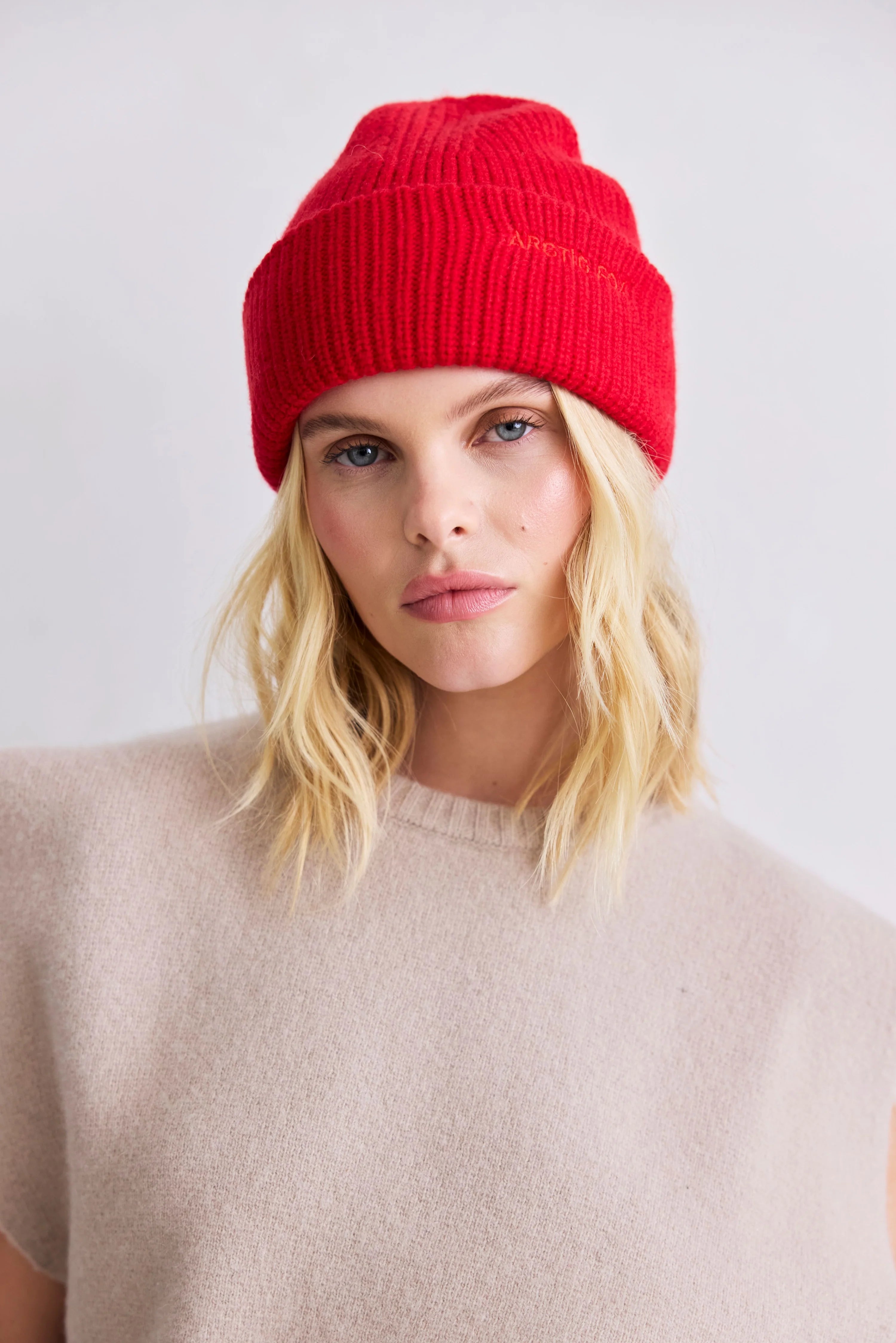 Arctic Fox & Co. - Embroidered Merino Wool Beanie | Flame Red