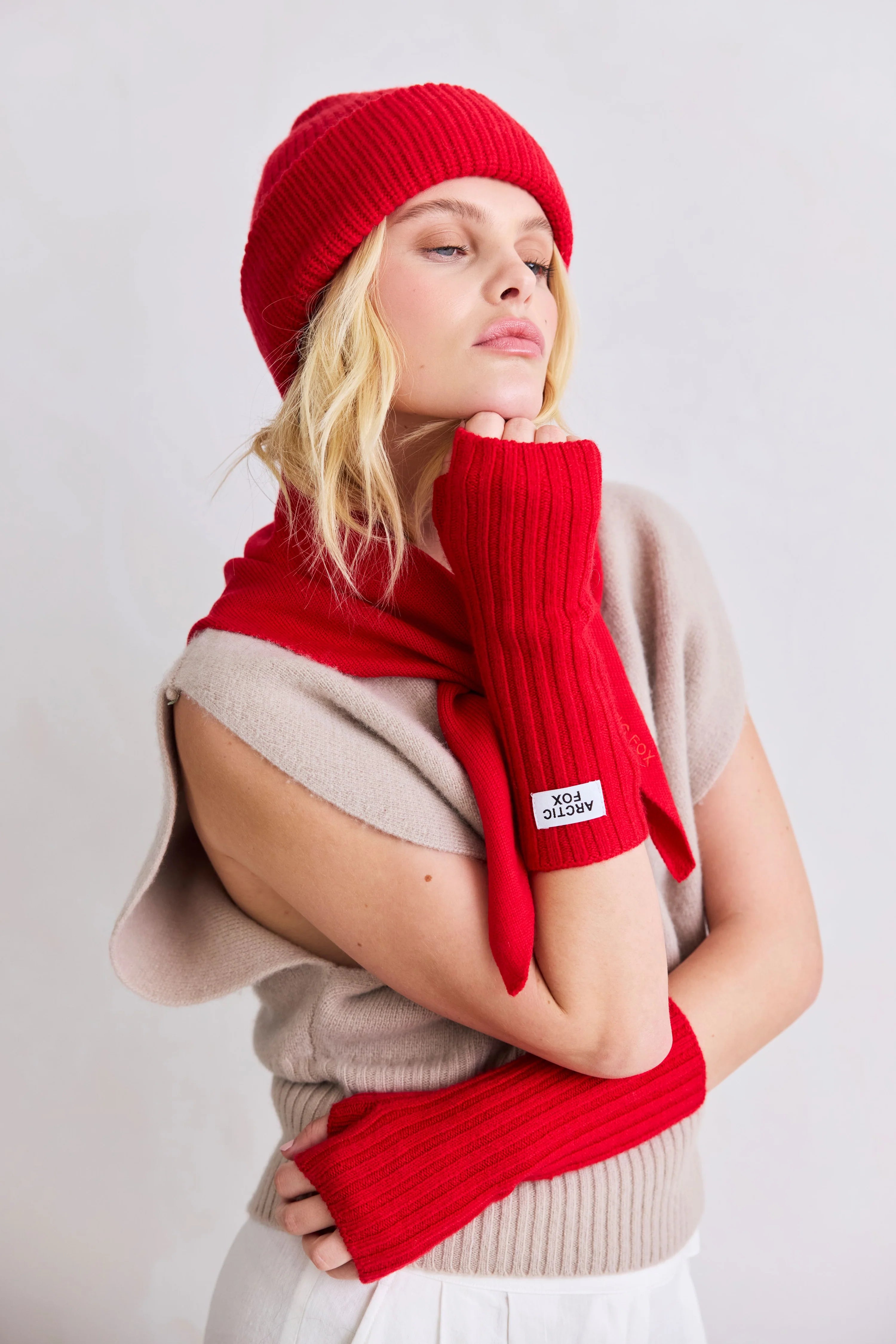 Arctic Fox & Co. - Merino Wool Fingerless Gloves | Flame Red