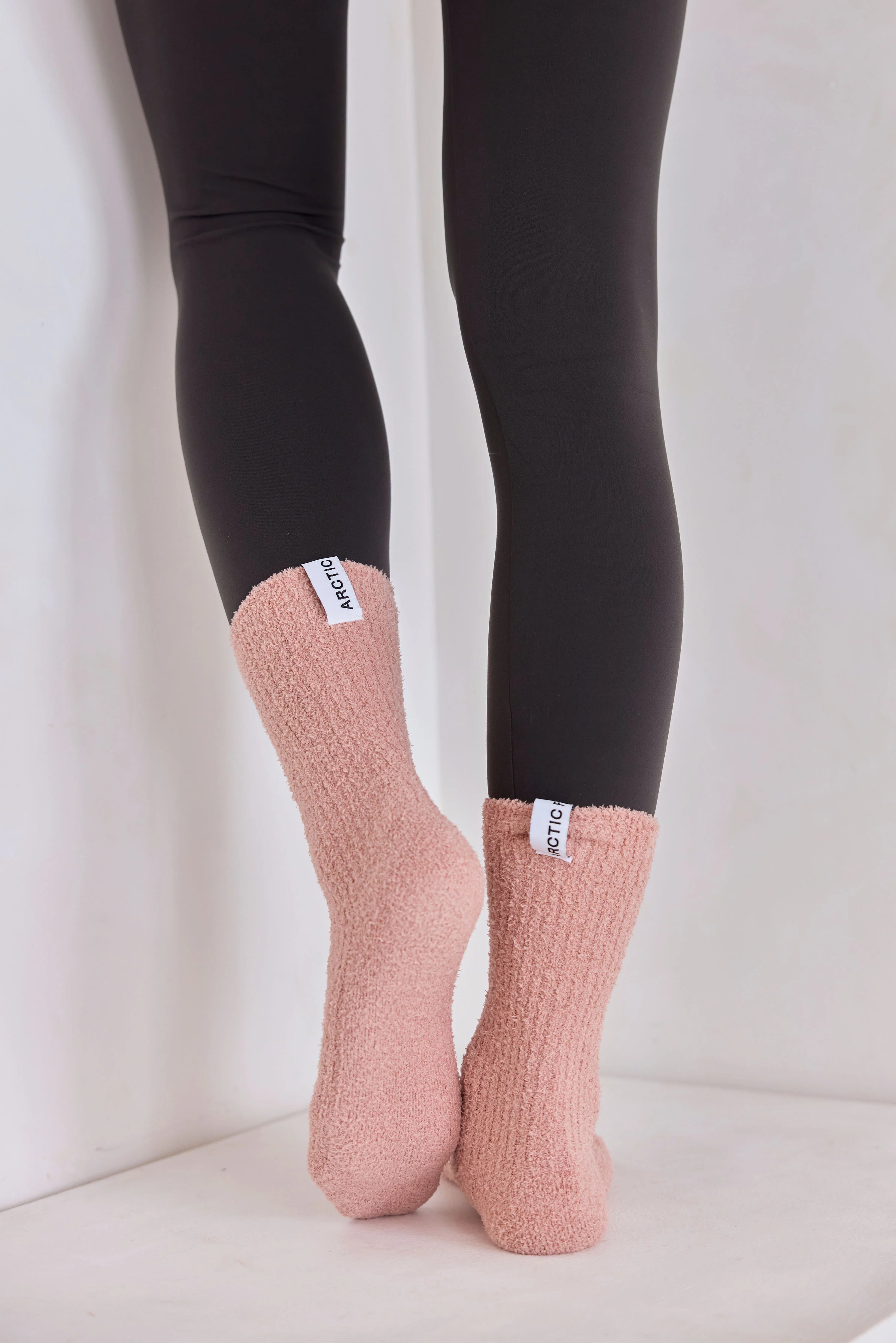 Arctic Fox & Co. - Cosy Socks | Muted Pink