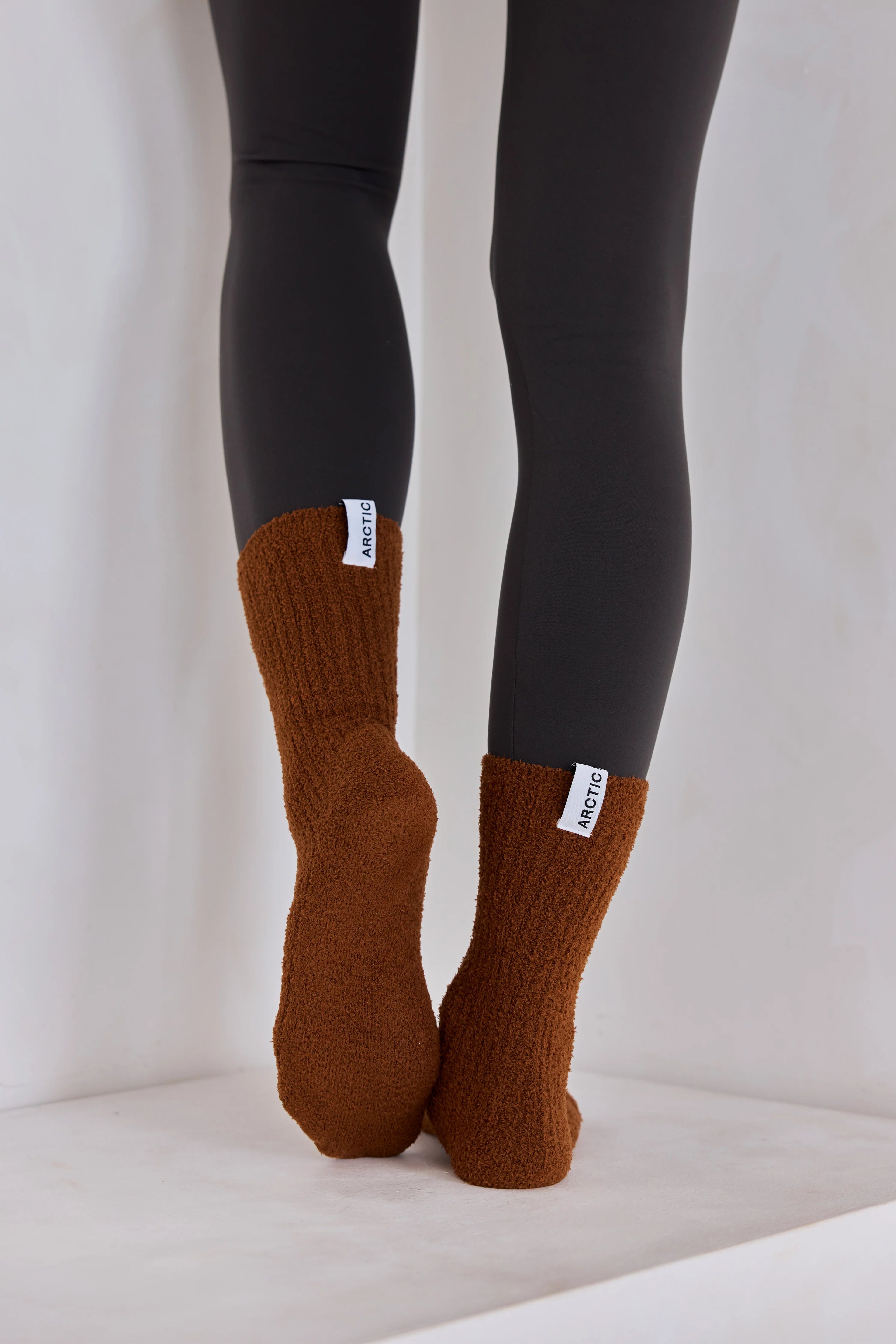 Arctic Fox & Co. - Cosy Socks | Sepia