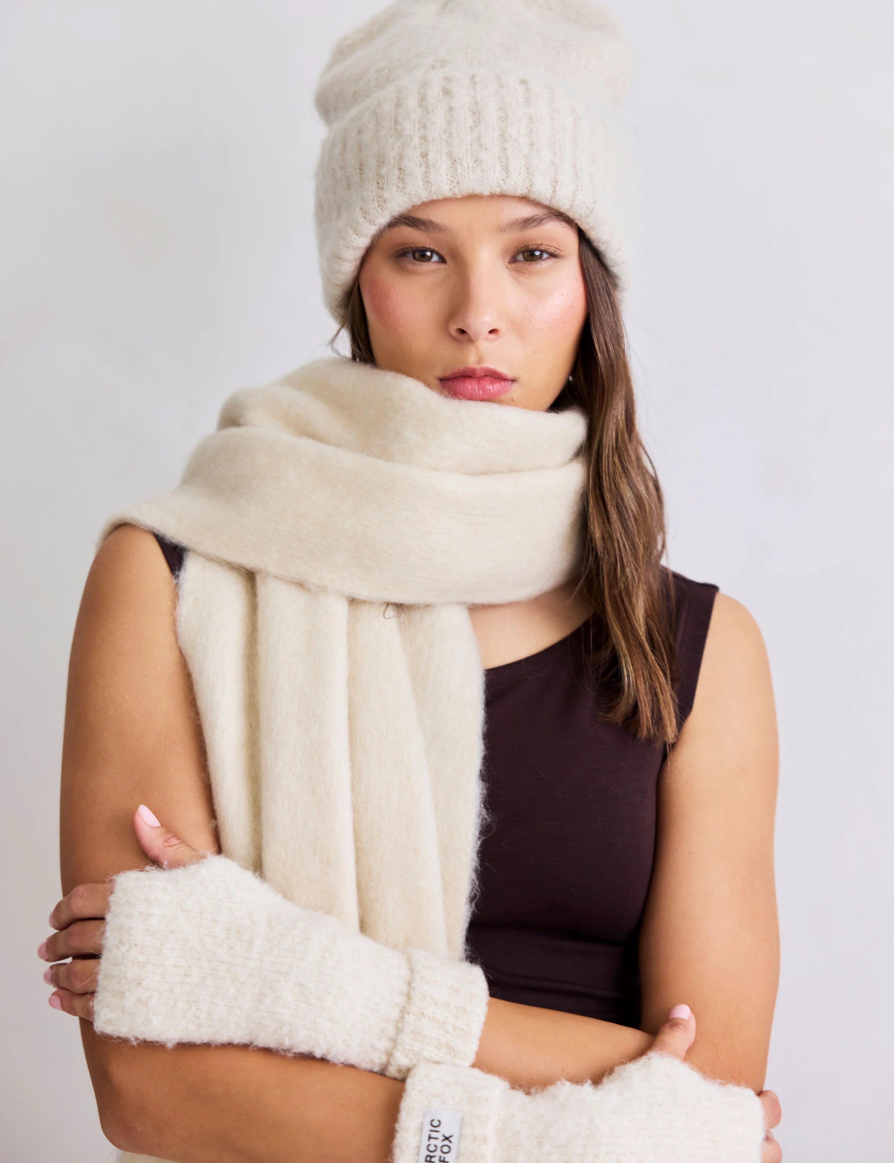 arctic-fox-recycled-reykjavik-beanie-beige-white-autumn-winter-25-i2.webp