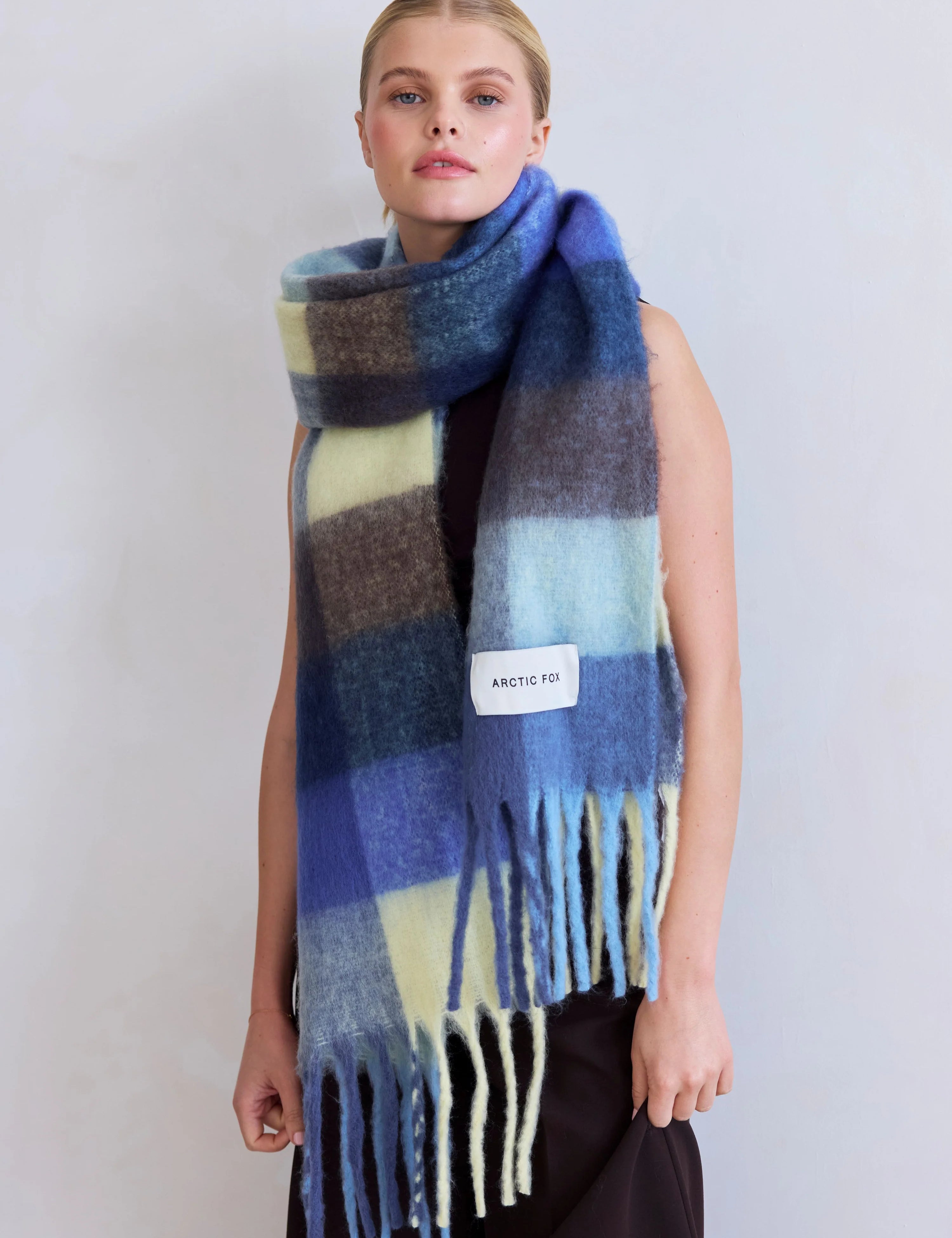 arctic-fox-recycled-reykjavik-scarf-blue-yellow-check-autumn-winter-25-m1_8947d11d-98cc-4e4b-ab96-45cc4739814b.webp
