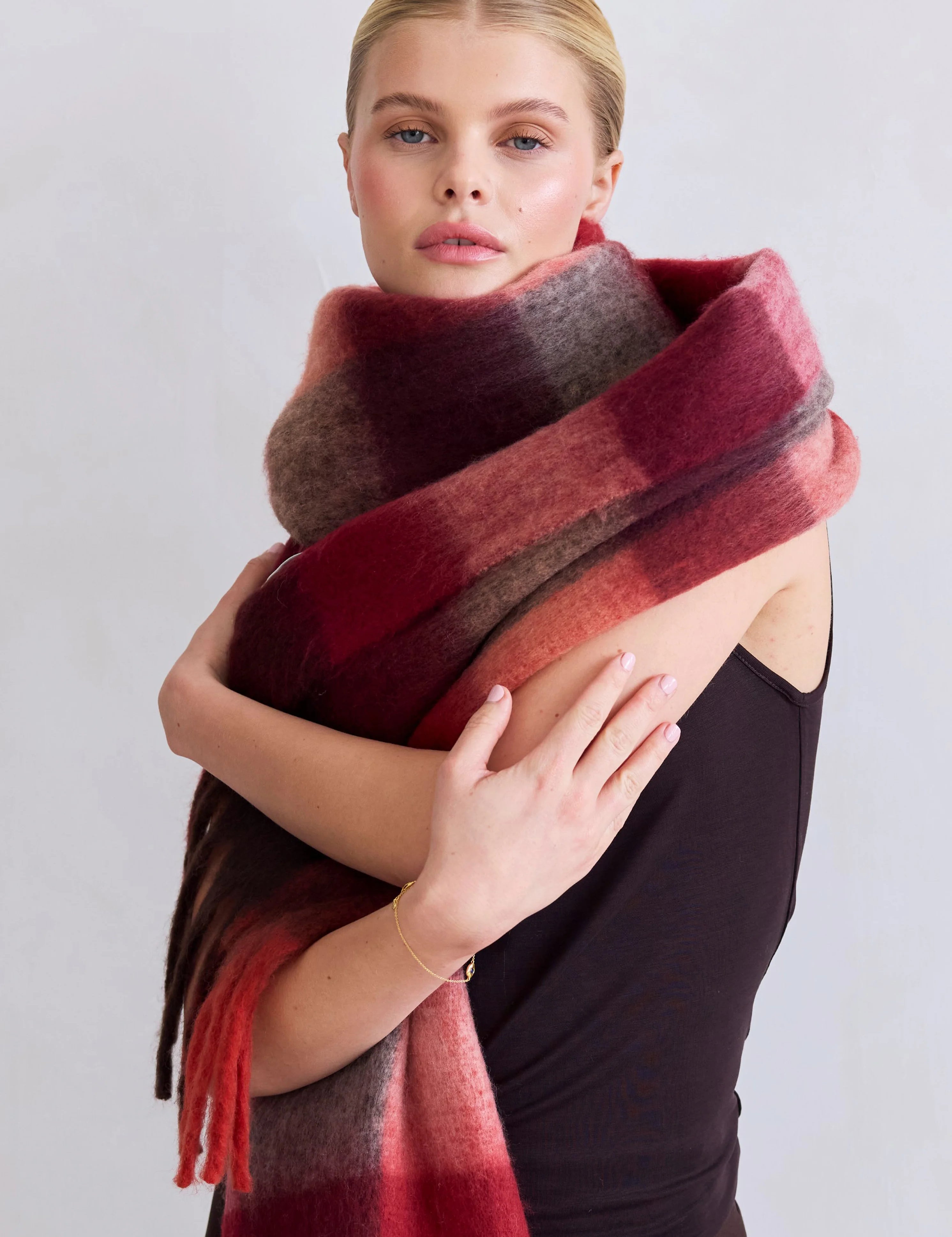 arctic-fox-recycled-reykjavik-scarf-burgundy-red-check-autumn-winter-25-m10.webp