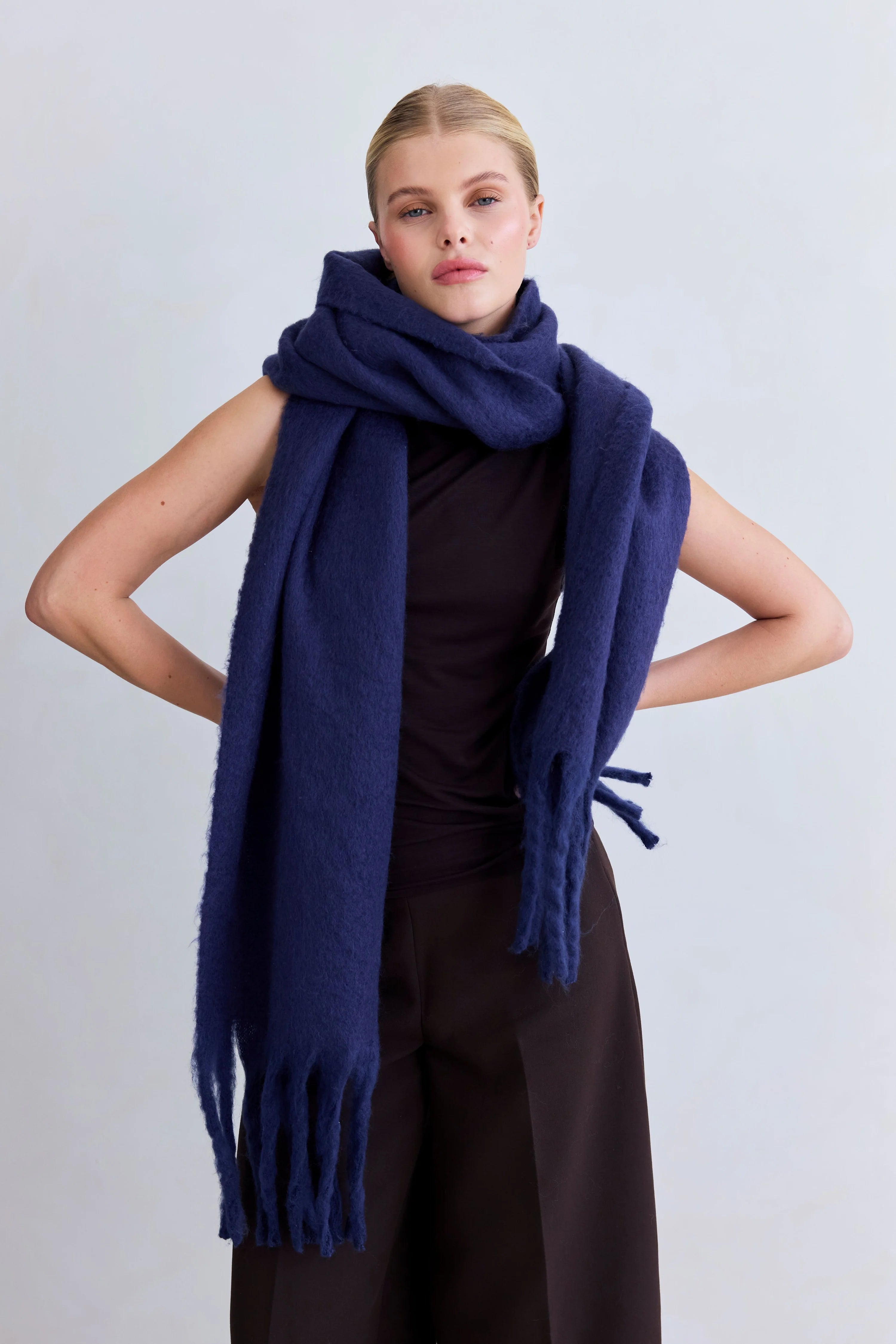 Arctic Fox & Co. - The Reykjavik Scarf | Midnight Blue