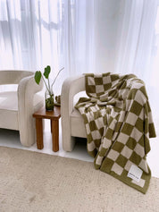 Arctic Fox & Co. - The Teddy Throw | Khaki Check