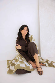 Arctic Fox & Co. - The Teddy Throw | Khaki Check