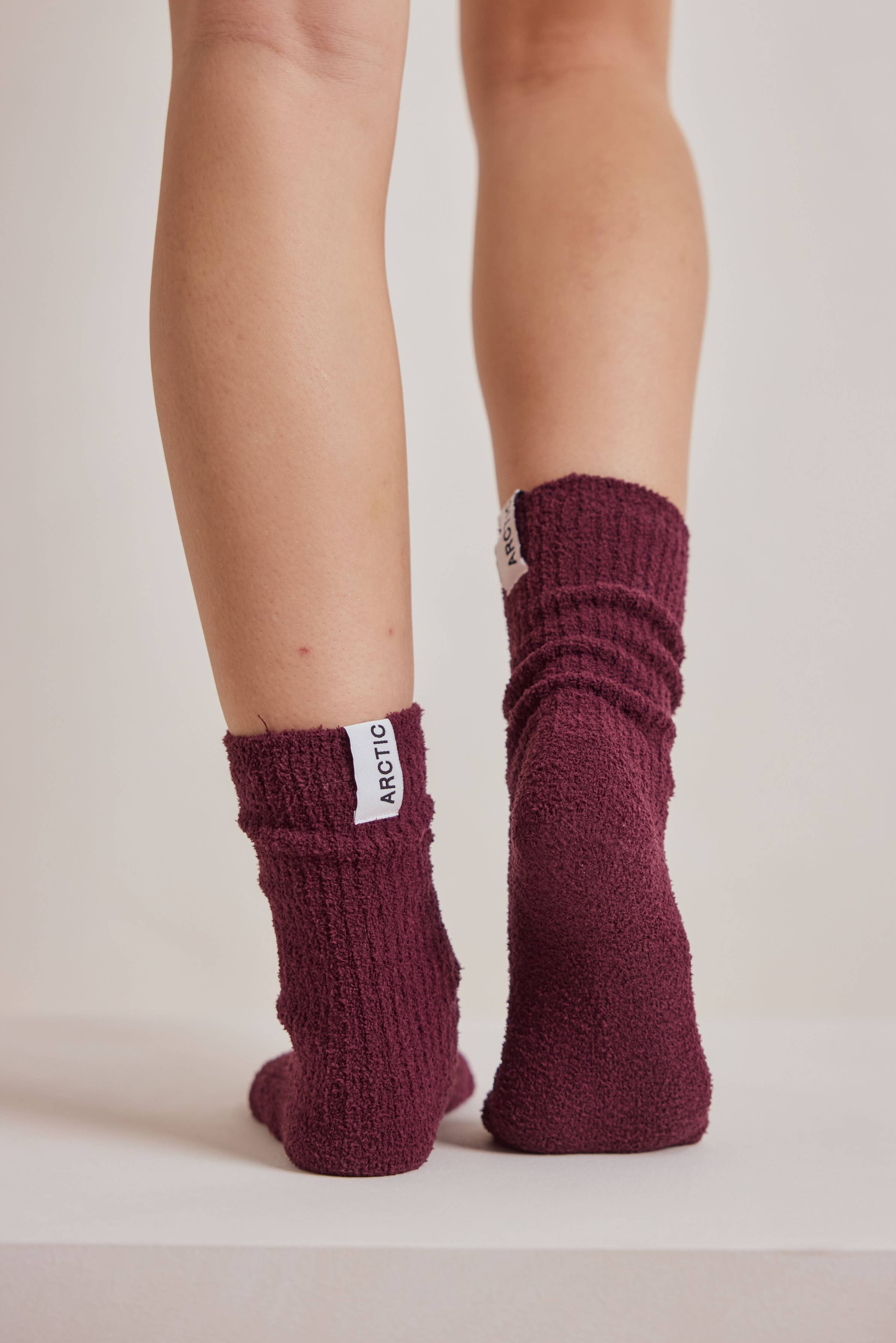 Arctic Fox & Co. - Cosy Socks | Cherry Lacquer