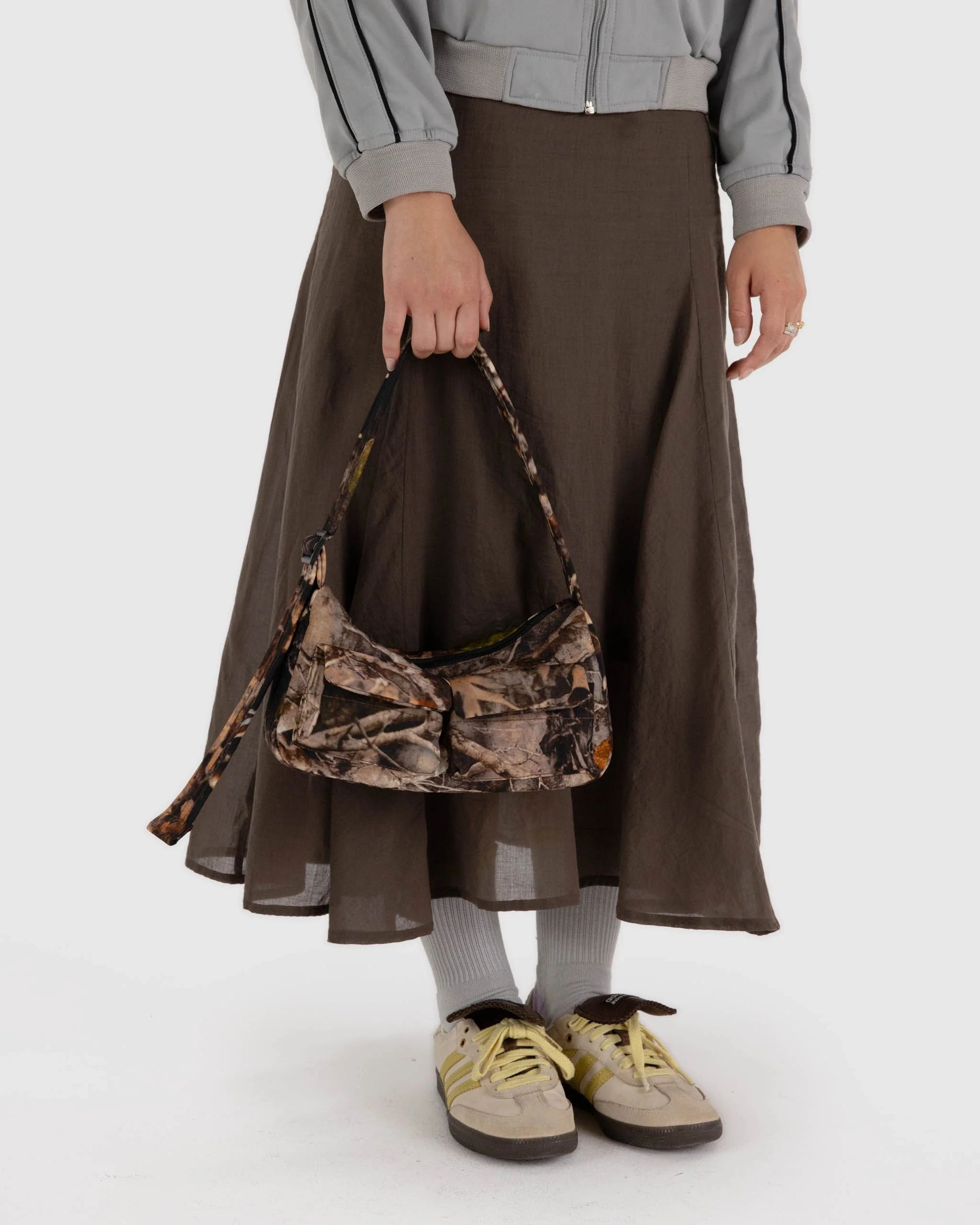 Baggu - Cargo Shoulder Bag | Photo Forest