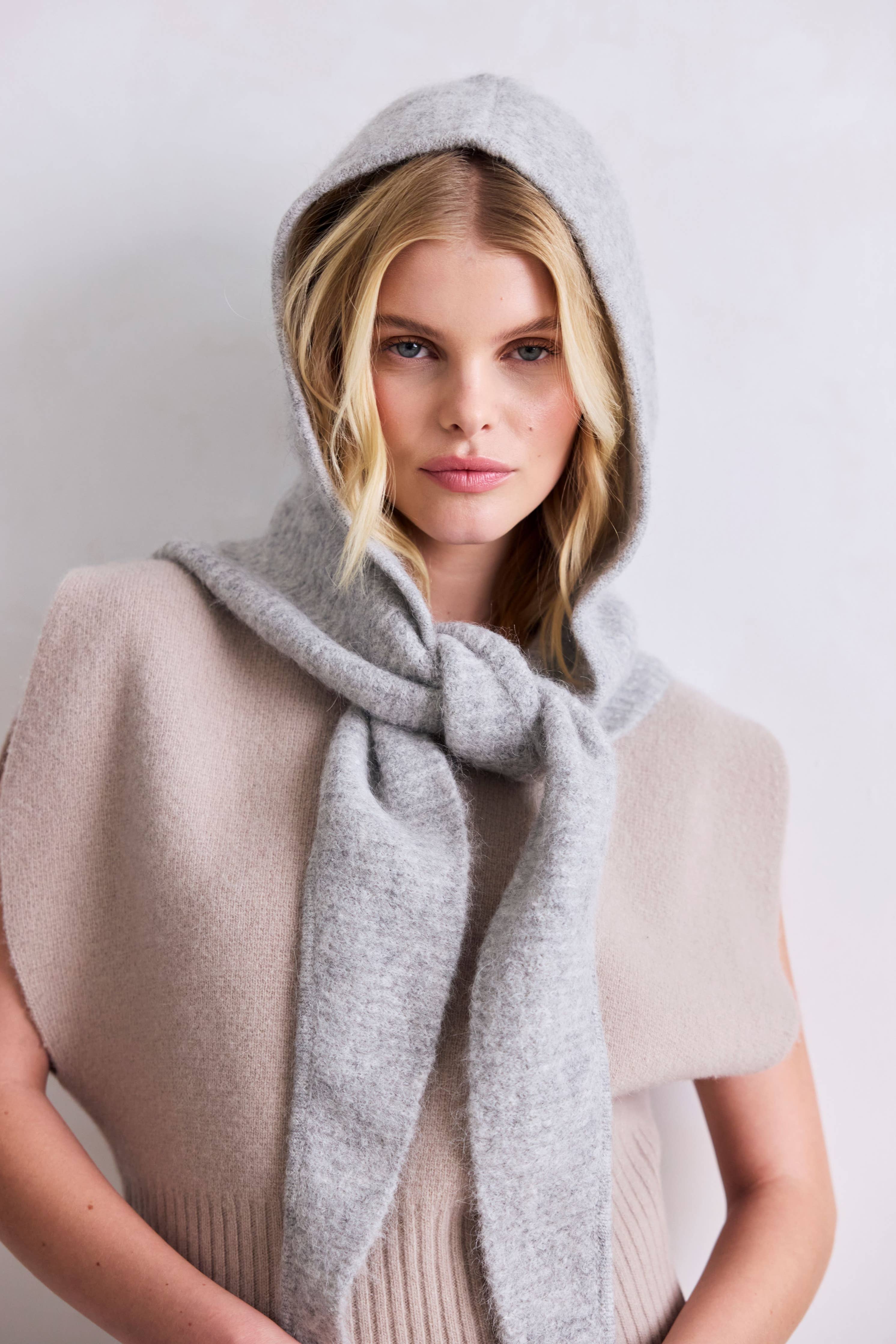 Arctic Fox & Co. - The Alpaca Hooded Scarf | Blizzard Grey
