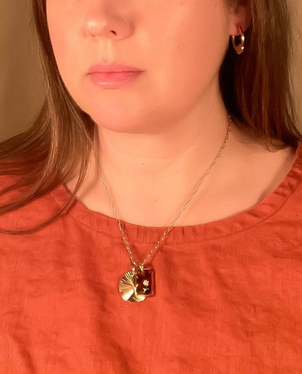 Michelle Starbuck Designs - Tortoise Glass & Sunburst Charm Necklace: 18"