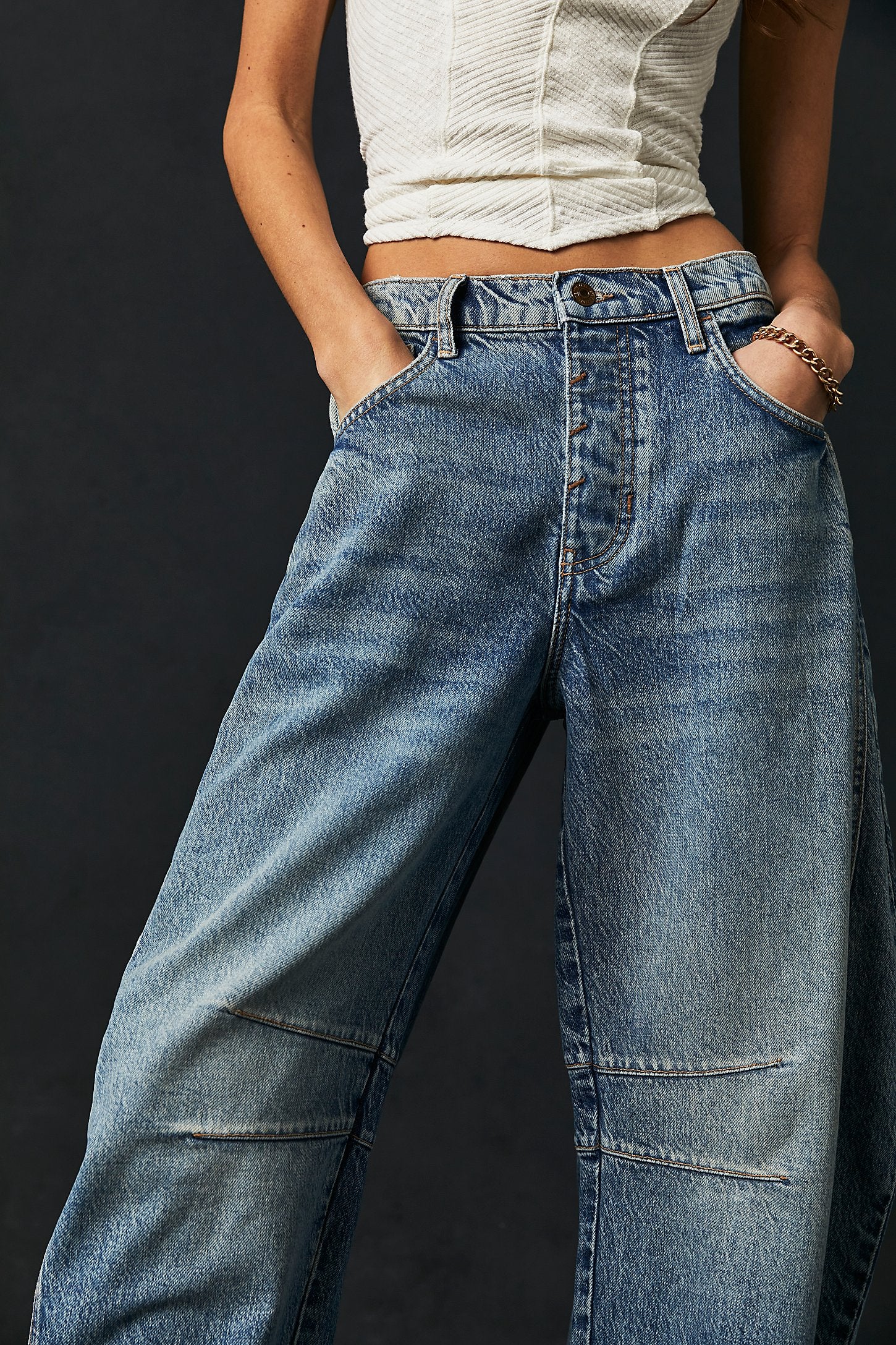 Free People - Good Luck Mid-Rise Barrel Jeans | Ultra Light Beam