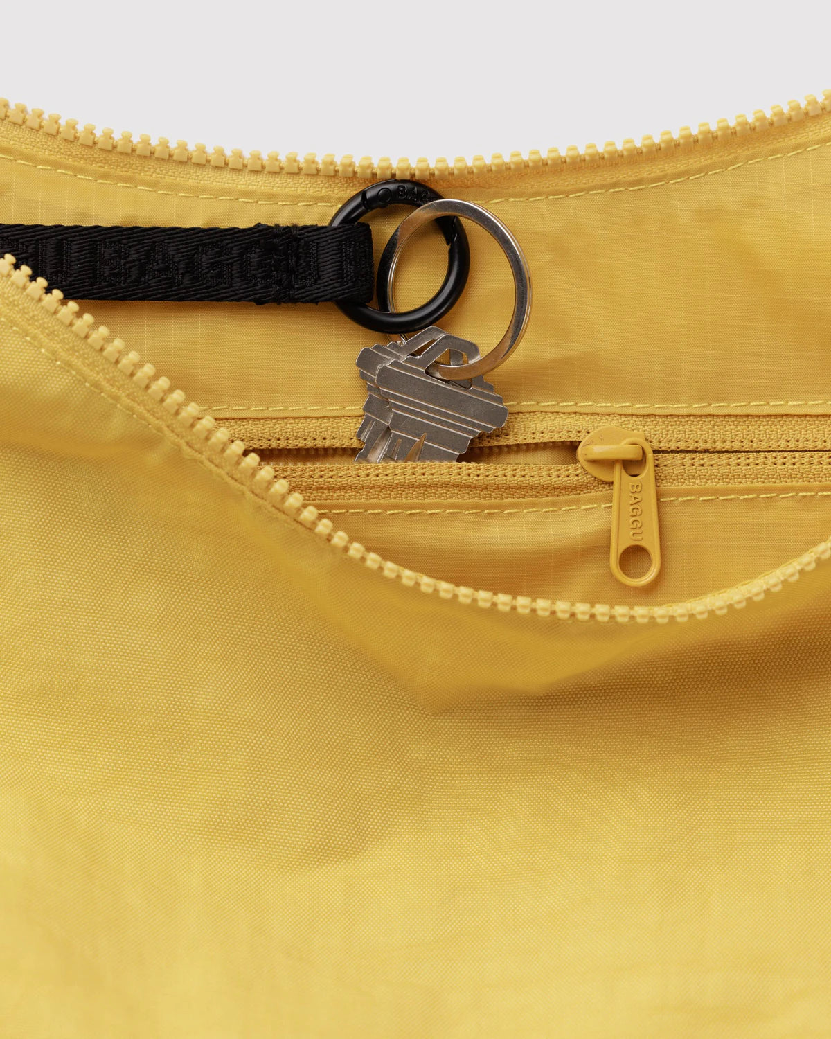 Baggu - Medium Nylon Crescent Bag | Sunflower