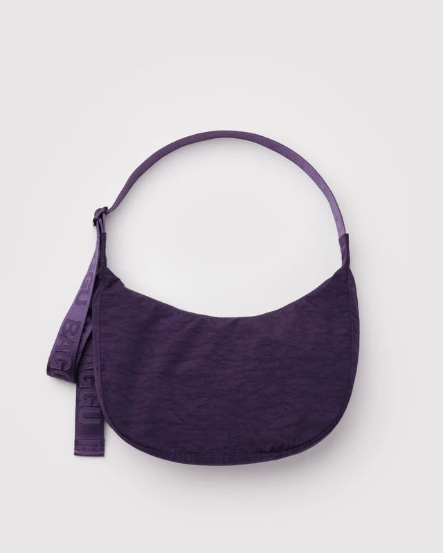 Baggu - Medium Nylon Crescent Bag | Fig